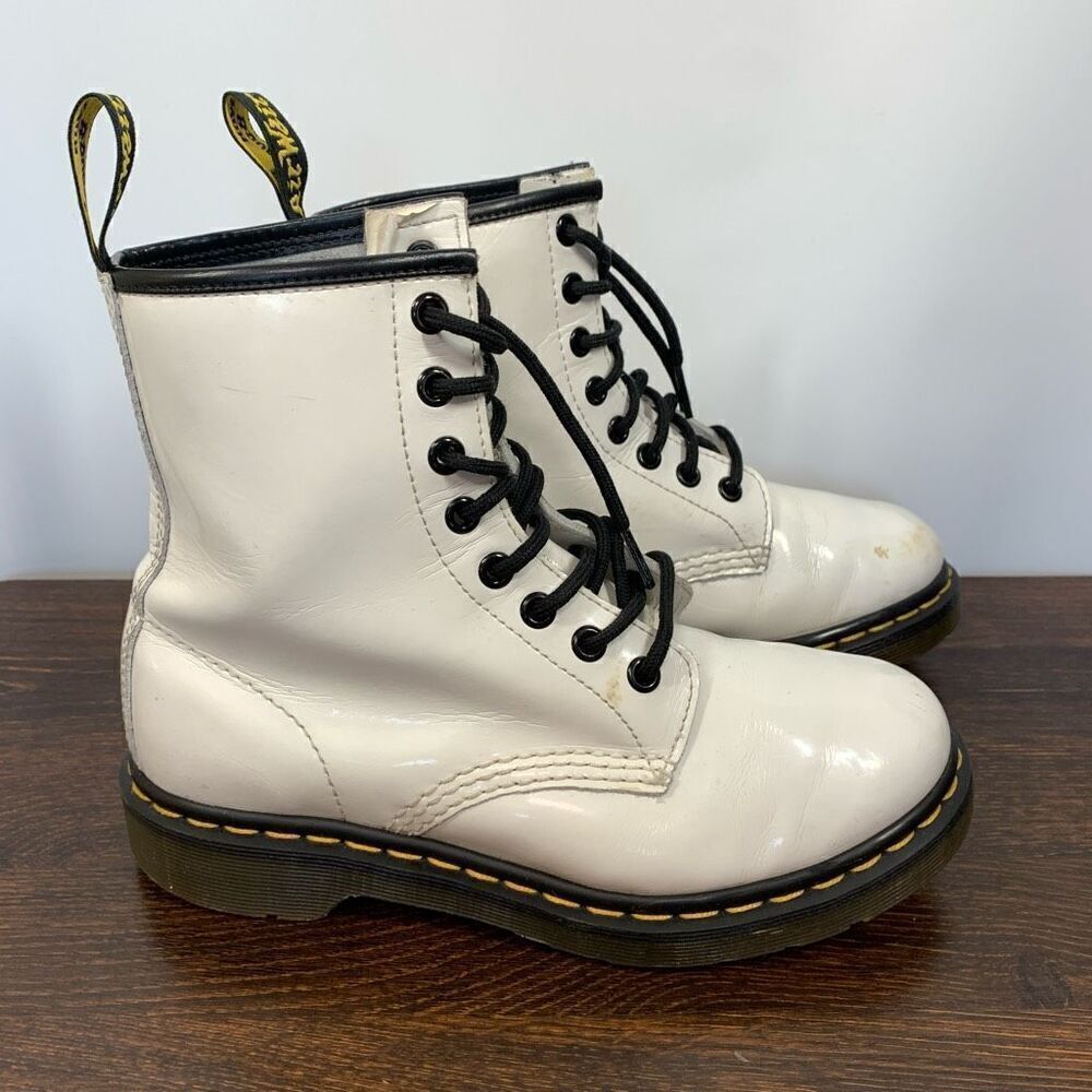 Dr Martens Women's Lace Up Block Heel Ankle Combat Boots White Black Size 6 - Picture 5 of 12